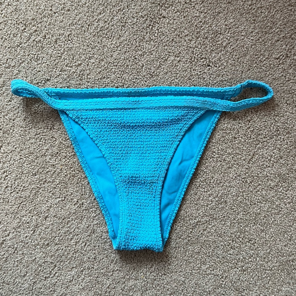 Kendall & Kylie + Pacsun Bikini set - Picture 3 of 3